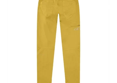 LAILA PEAK BAMBOO LOOKING FOR WILD